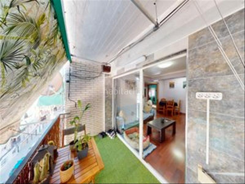 Foto 2d3597c1-14a8-4dcd-810e-607c54de5928. Flat in Carolinas Altas Alicante