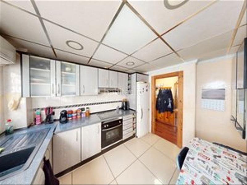 Foto 3f98a31f-d4e7-4aad-9912-e3b80b410eb9. Flat in Carolinas Altas Alicante