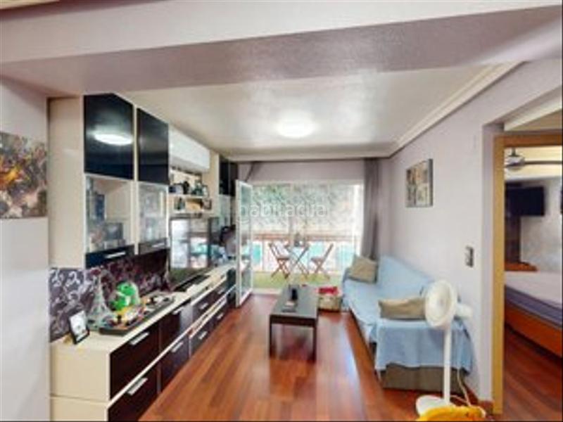 Foto b6bee062-d6ed-4393-a1fc-0fac3d247757. Flat in Carolinas Altas Alicante