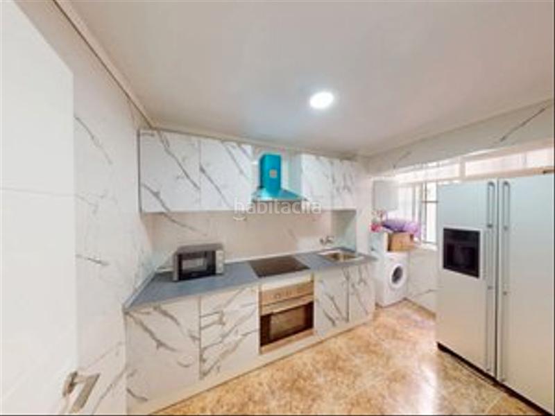 Foto 1fb7d96a-4ce4-4c9c-a911-a106a2860045. Appartement dans calle diputado josé luis barceló 12 dans Alicante