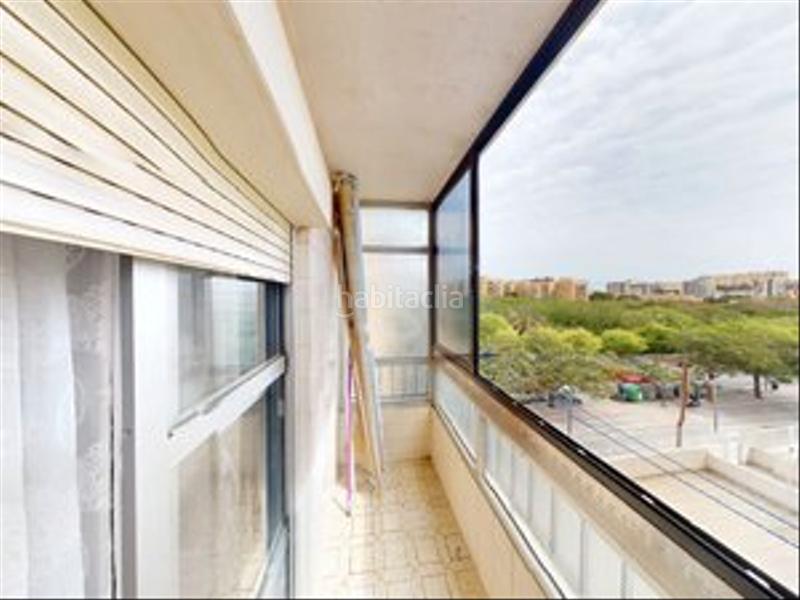 Foto 0318d424-2adb-421d-b07e-48b738a780b6. Flat in calle diputado josé luis barceló 12 in Nou Alacant Alicante