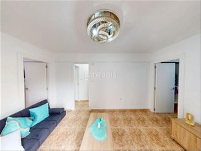 Foto 221b3ff2-7103-49f7-95cc-5c86f9bdd349. Pis a calle diputado josé luis barceló 12 a Nou Alacant Alicante