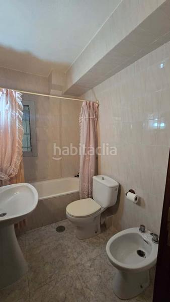 Foto 1195e54e-5bc6-4fa3-80c5-1f5c68a7ac56. Piso  en venta calle alonso cano en Carolinas Altas Alicante