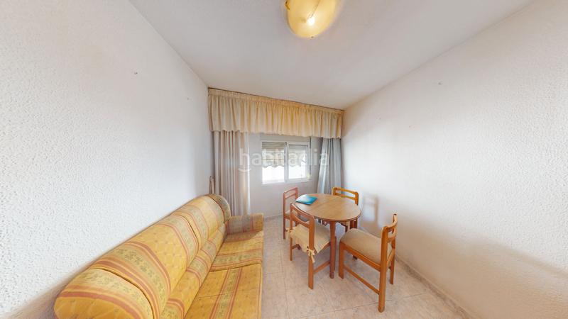 Foto 2d26a60d-ef5e-47c6-9256-9fc6ae071801. Piso  en venta calle alonso cano en Carolinas Altas Alicante