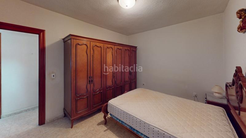 Foto 697ccf79-37b9-47a7-84fb-999718442ad0. Piso  en venta calle alonso cano en Carolinas Altas Alicante