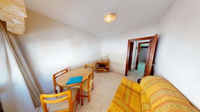 Foto c73d3966-4d4f-4007-a782-8fe9d468b8fd. Piso  en venta calle alonso cano en Carolinas Altas Alicante