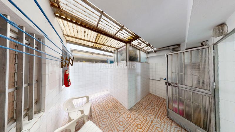 Foto e251dd34-518f-4a67-9fd2-0efc51dca583. Piso  en venta calle alonso cano en Carolinas Altas Alicante