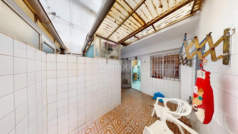Foto e9fc6941-ba8c-43bf-89b6-707cef6637cb. Piso  en venta calle alonso cano en Carolinas Altas Alicante