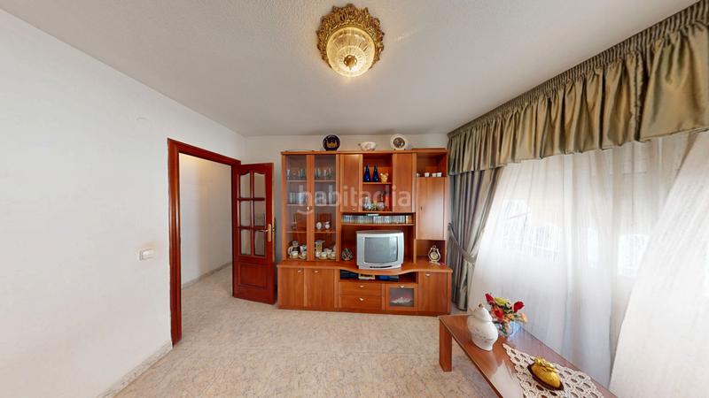 Foto fe80fcce-4616-4aa9-8692-7c551e668eb5. Piso  en venta calle alonso cano en Carolinas Altas Alicante