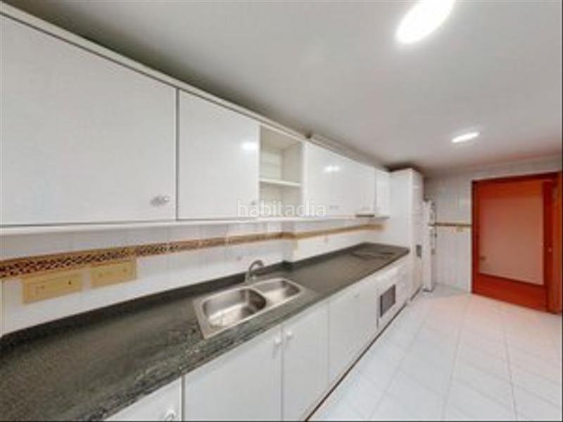 Foto 37f79377-6807-497c-a319-688b1e3f58fe. Appartamento con parcheggio in Altozano - Conde Lumiares Alicante