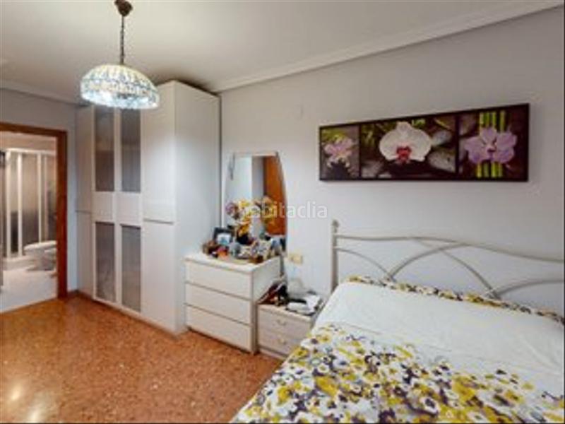 Foto d7f9516c-0d2a-44d8-9783-f587d645a177. Appartamento con parcheggio in Altozano - Conde Lumiares Alicante