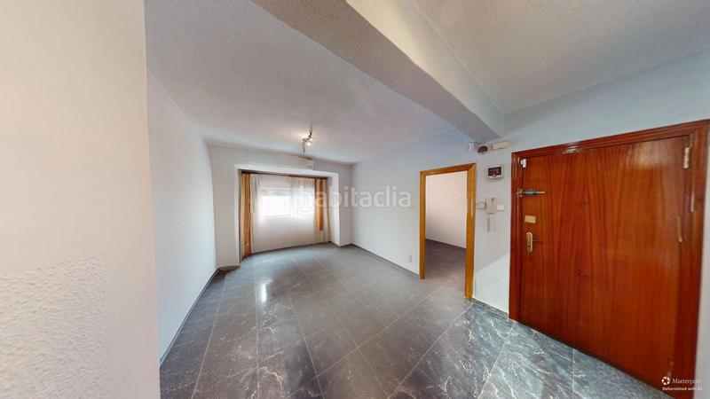 Foto 2d7a4cc3-bbc8-4674-9bef-0f8e19bf200a. Etagenwohnung in Carolinas Altas Alicante