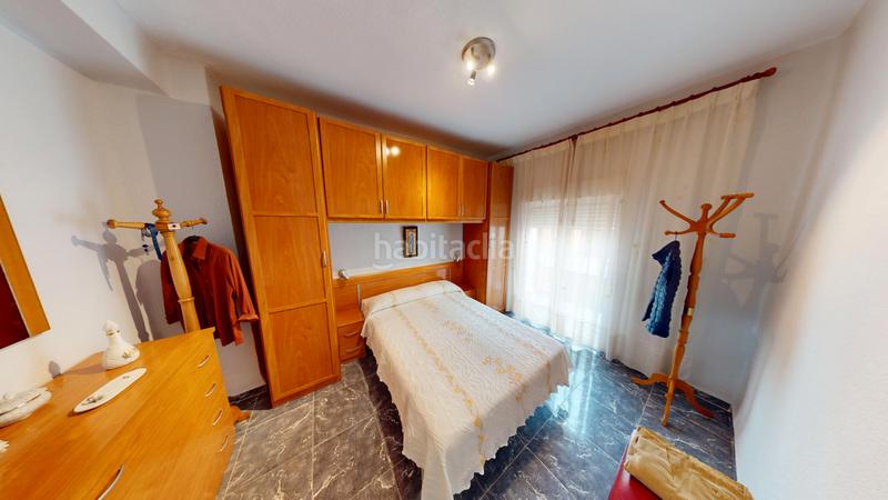 Foto c6fccedf-9617-4e5b-9107-809f3784c220. Etagenwohnung in Carolinas Altas Alicante