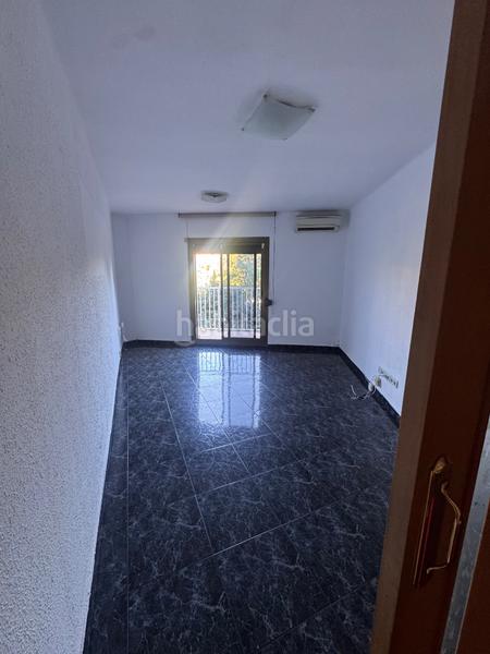 Foto 98535da3-9fad-49d7-8962-4e38b9e212c6. Piso oportunidad única en el centro en Castell-Poble Vell Castelldefels