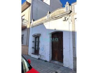 Casa a Almendralejo. Casa a reformar en excelente zona