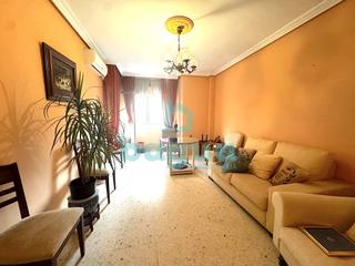Appartement à Almendralejo. Piso en avenida de la paz