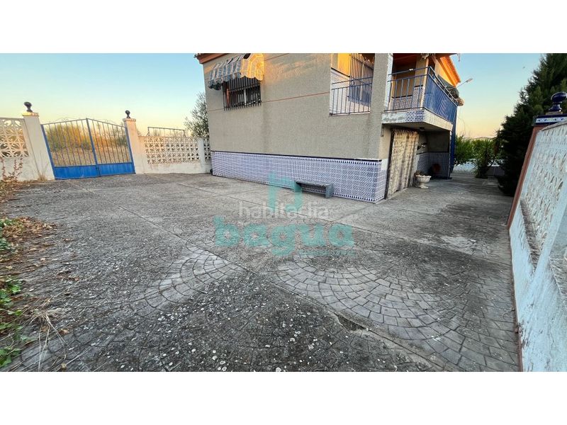 Foto a465af10-8970-4984-b479-47129db0ed07. Masia a Alange