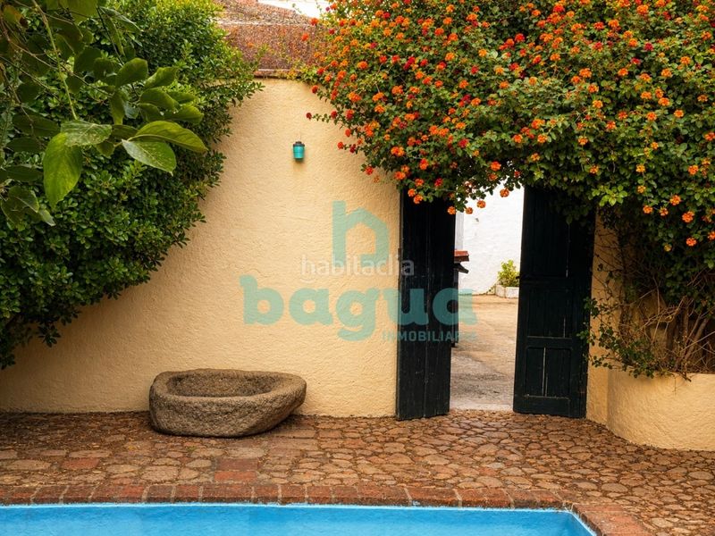 Foto 59e811d6-964e-4ee4-9237-1df92e17d900. Casa amb aparcament a Almendralejo