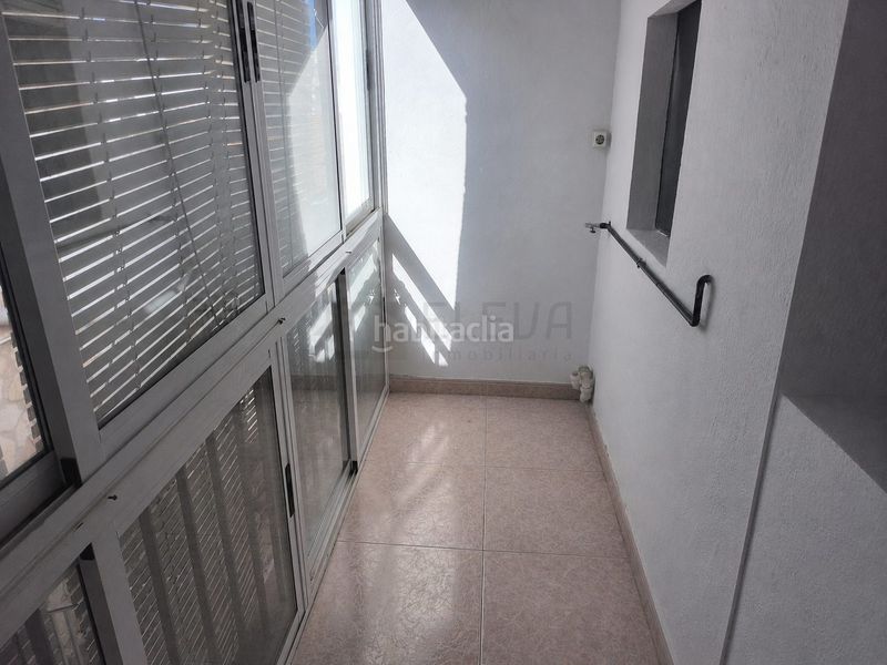 Foto 8a75f550-cd98-4241-94a0-e286e7b72a8f. Casa amb xemeneia calefacció a Roda (La)
