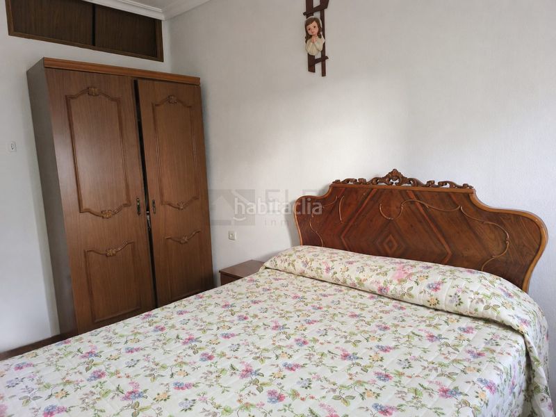 Foto 9b06becf-92ca-41a7-b8d1-00336ba1a605. Casa amb xemeneia calefacció a Roda (La)