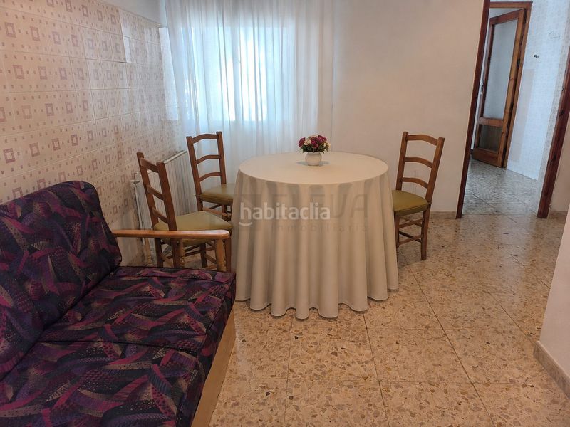Foto fd3511e9-aedb-4b19-bdee-d7e4701140db. Casa amb xemeneia calefacció a Roda (La)