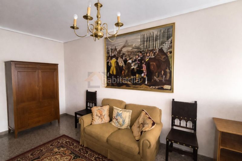 Foto 8c623986-70ae-488f-a581-f1b679524662. Casa adossada amb xemeneia calefacció aparcament a Roda (La)