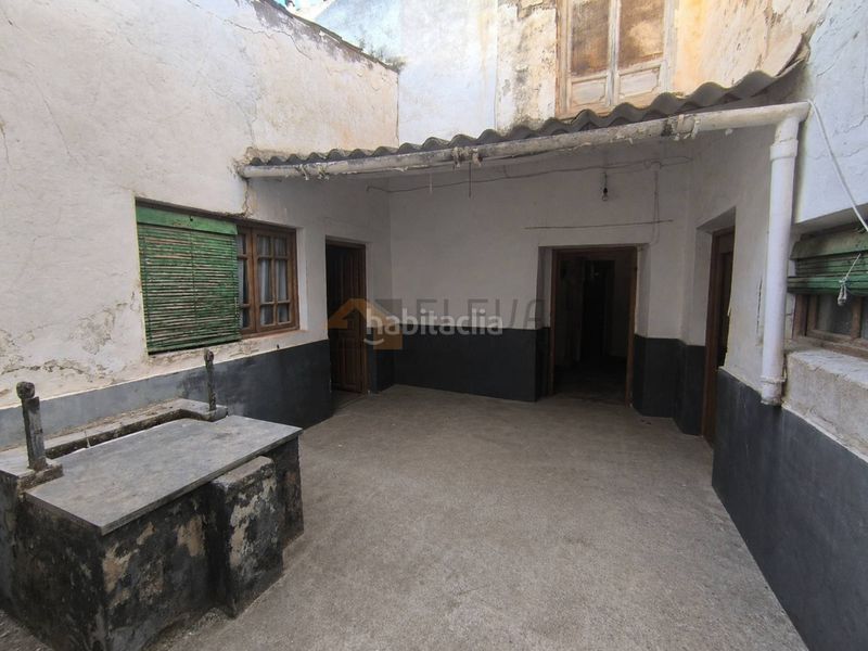 Foto 538db2e4-b07d-4419-a10b-20d1750ce44c. Casa a Roda (La)