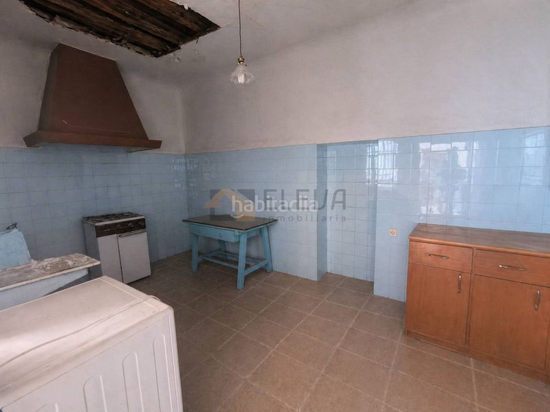 Foto d0406528-c463-448b-83da-7d0026d09d14. Casa a Roda (La)