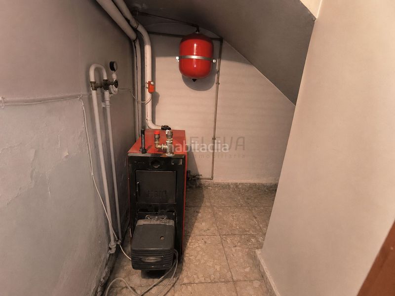 Foto 2db7dfcc-3720-44ba-b612-829105a8b4ba. Casa amb calefacció aparcament a Roda (La)