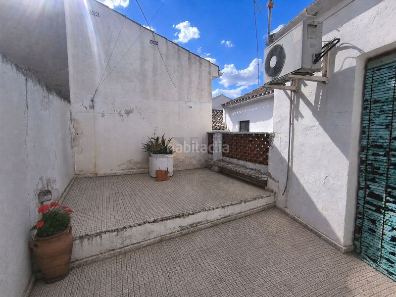 Foto dc9a64c6-ee24-4567-8911-015aa3f43438. Casa amb calefacció aparcament a Roda (La)