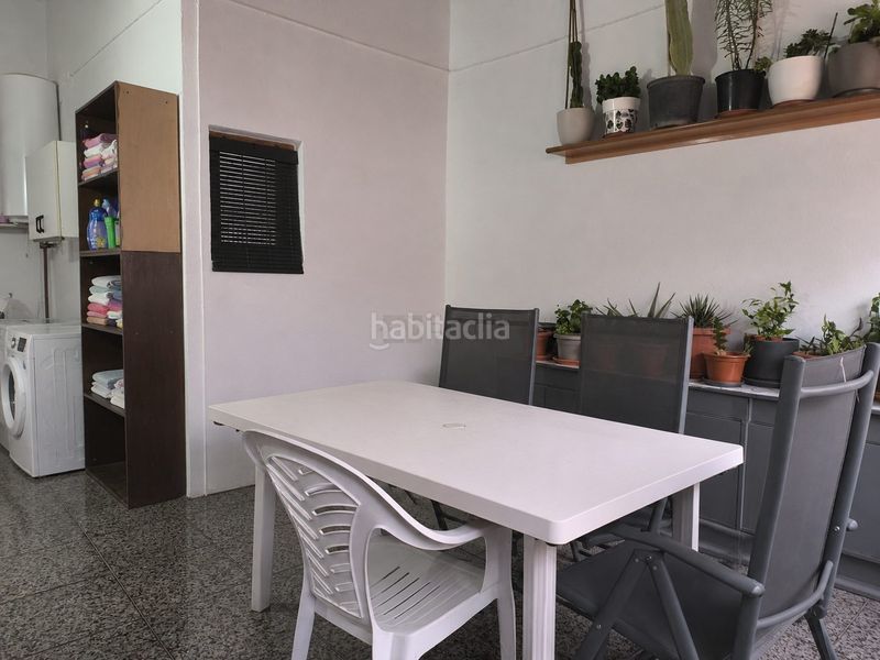 Foto a1206a55-1baa-4a76-b167-d1914455a3cf. Casa amb xemeneia calefacció a Roda (La)