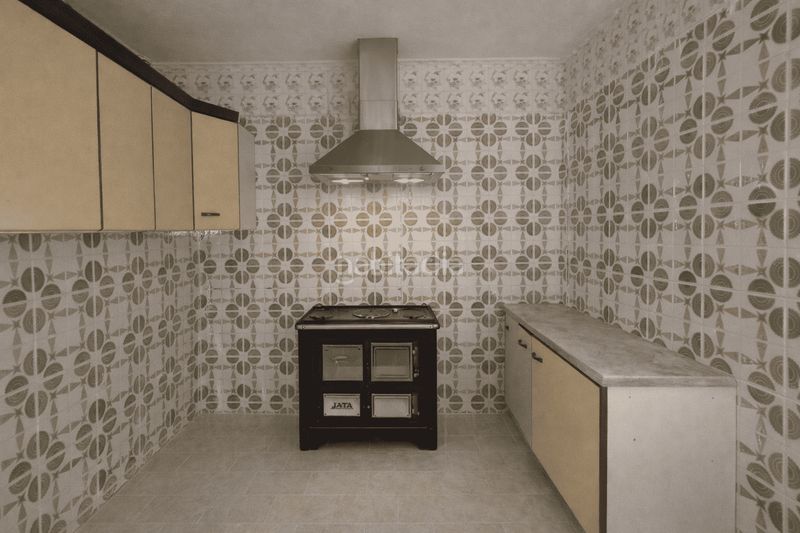 Foto 60e43db2-8830-4685-a822-393142c293fd. Casa amb xemeneia a Sisante
