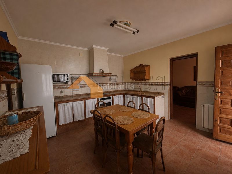 Foto ab4b25b3-f92b-414e-979f-1a8ef1c4ff45. Casa amb xemeneia calefacció aparcament a Fuensanta