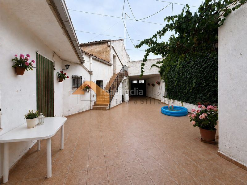 Foto ee04c929-f21b-4fb0-8e78-0a0b3eed90be. Casa amb xemeneia calefacció aparcament a Fuensanta