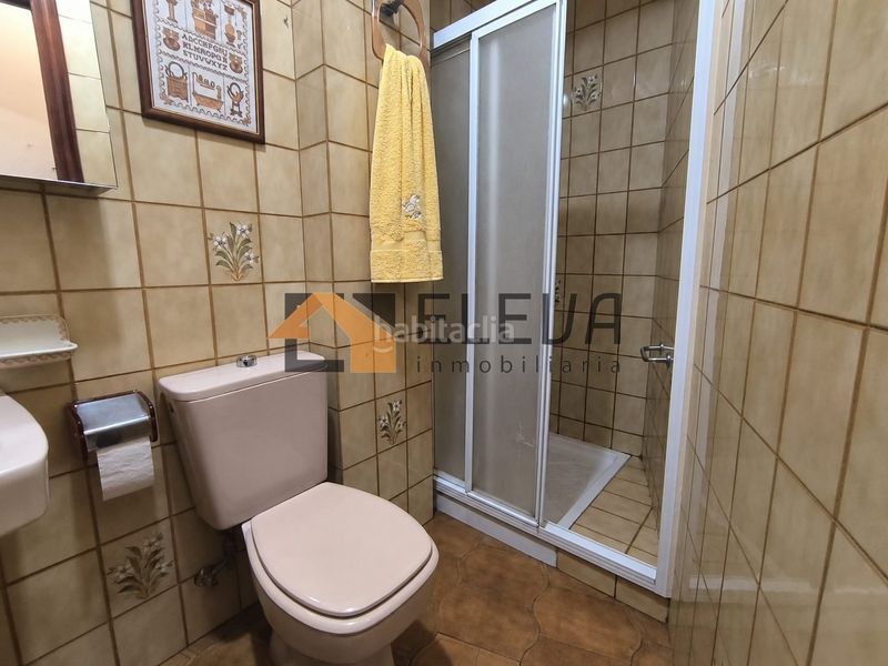 Foto 668e449c-8a42-475a-a466-adbf17a10d08. Casa amb calefacció aparcament a Roda (La)