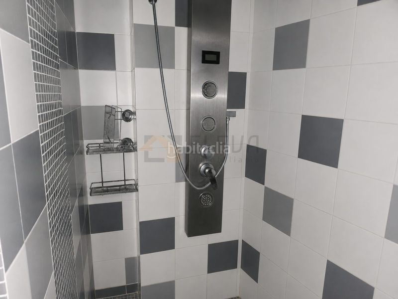 Foto 228aa9cd-7990-4483-ad4e-40e0a200f488. Duplex with fireplace heating in Roda (La)