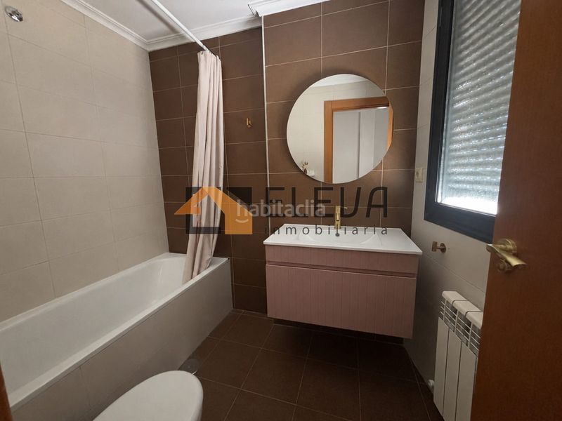 Foto 598ce006-8f59-46c2-b8fb-a42db4bf0653. Appartement mit heizung parking in Roda (La)