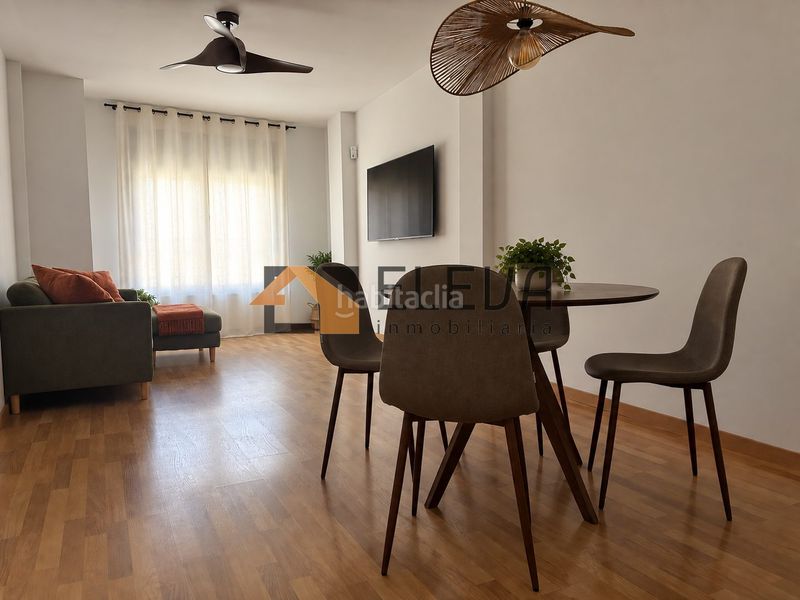 Foto e8b90bf2-cd2d-405e-b475-23b22655ba34. Appartement mit heizung parking in Roda (La)