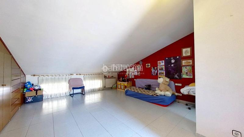 Foto 3850d855-51fc-4ed1-9dab-623e0c18e49f. Casa pareada casa en venta en Centre-Eixample-Can Llobet Barberà del Vallès