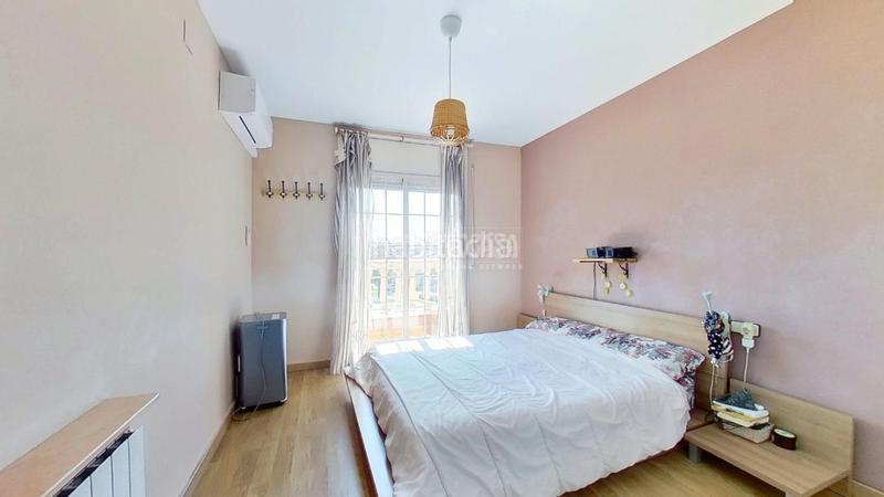 Foto 563b6799-49d8-4ffb-9f85-dece0ffa2b20. Casa pareada casa en venta en Centre-Eixample-Can Llobet Barberà del Vallès