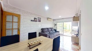 Pis a Centre-Eixample-Can Llobet. Piso en venta en barber del valls