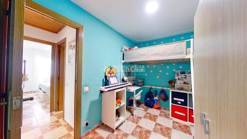 Foto b1d4a21e-18bf-432e-887e-1f7f34fce3cb. Piso  en venta en Centre-Eixample-Can Llobet Barberà del Vallès