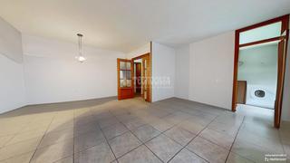 Pis a Centre-Eixample-Can Llobet. Piso en venta en barber del valls