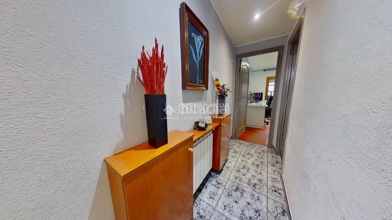 Foto e85dbee1-3b94-436f-b496-222d82a20aa7. Piso  en venta en Centre-Eixample-Can Llobet Barberà del Vallès