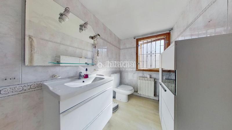 Foto 77c4ec9b-e50c-4e79-8070-36dafdd969c0. Casa  en venta en Ca n´Esteper-Can Gorgs-Can Gorgs II Barberà del Vallès