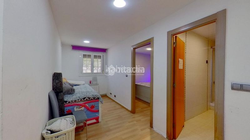 Foto b9a6d173-a700-4ce5-ba91-4a4ec62dea4f. Pis amb calefacció a Badia del Vallès