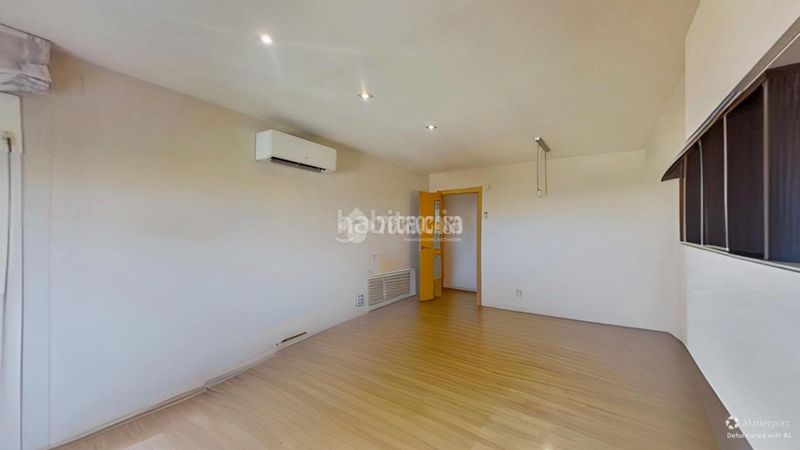 Foto 16ae6bb3-df06-4c4e-a2ff-c53eb660437a. Appartement avec chauffage dans Centre-Eixample-Can Llobet Barberà del Vallès