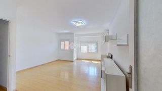 Appartamento in Centre-Eixample-Can Llobet. Piso en venta en barberà del vallès