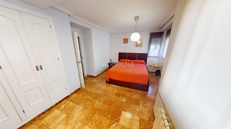 Foto 140b68ba-e9fa-4cc4-ad52-0f2eeadf1332. Casa amb calefacció a Albufereta Alicante