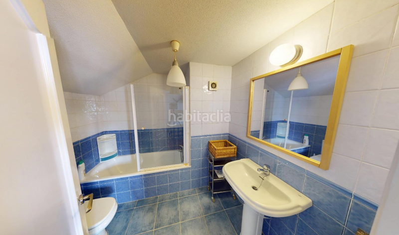 Foto 631f24a0-db42-4721-baa6-9386067d1f33. Casa amb calefacció a Albufereta Alicante